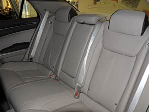 ����˹��300C(����) 2013�� 3.6L ������