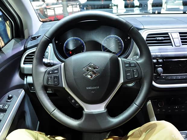 鈴木鈴木(進口)鈴木SX4(海外)2013款 基本型