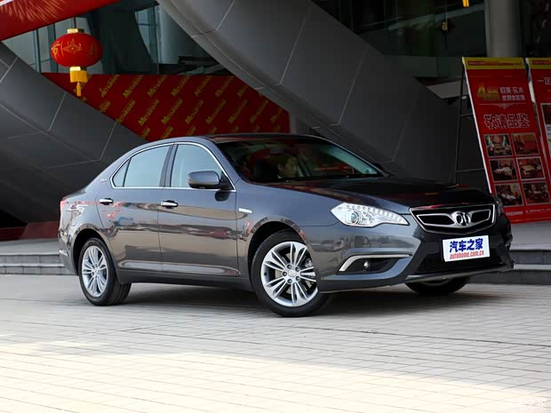 绅宝北京汽车绅宝D系列2013款 2.3T 基本型 绅宝北京汽车绅宝D系列2013款 2.3T 基本型