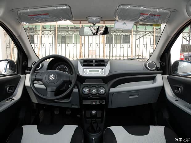 铃木长安铃木奥拓2013款 1.0L 手动舒适型