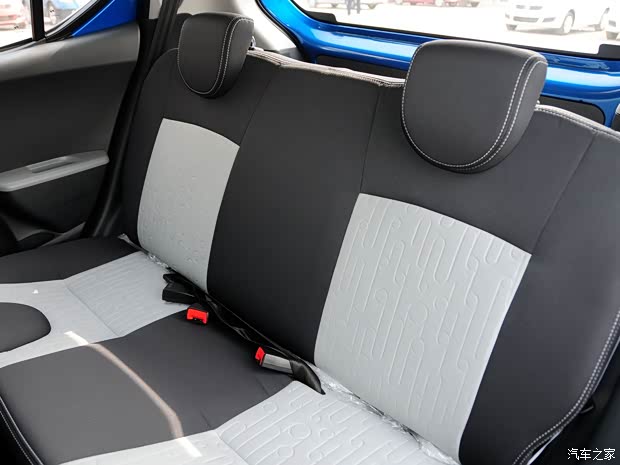 铃木长安铃木奥拓2013款 1.0L 手动舒适型