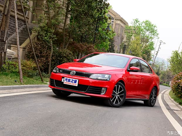 大众一汽-大众速腾2013款 2.0TSI GLI