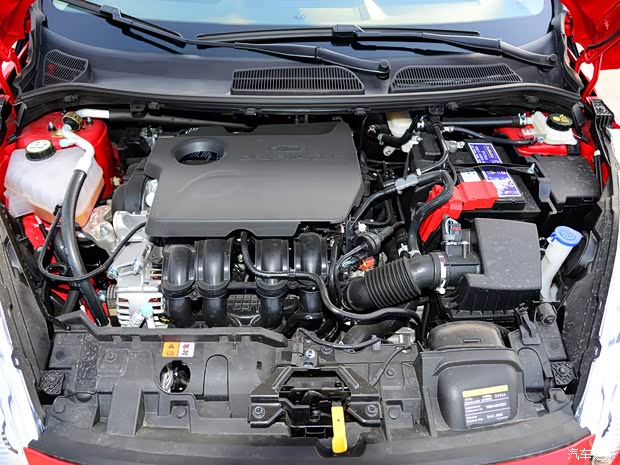 福特長安福特嘉年華2013款 兩廂 1.5L 自動運動型