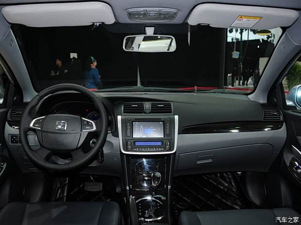 眾泰眾泰汽車眾泰Z3002013款 1.6L 自動(dòng)尊貴型 眾泰眾泰汽車眾泰Z3002013款 1.6L 自動(dòng)尊貴型