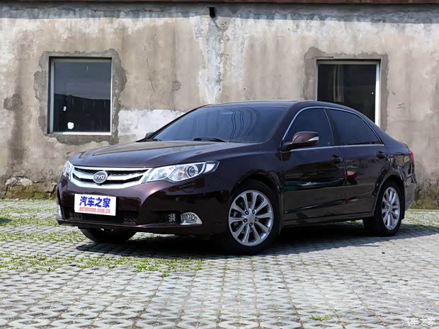 比亚迪比亚迪思锐2013款 基本型 比亚迪比亚迪思锐2013款 基本型