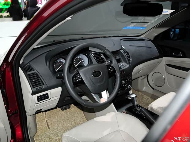 奔腾一汽奔腾奔腾B502013款 基本型