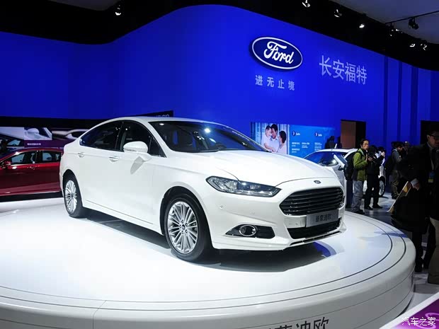 福特长安福特蒙迪欧2013款 基本型 福特长安福特蒙迪欧2013款 基本型