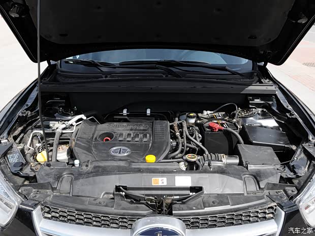 奔腾一汽奔腾奔腾X802013款 2.3L 自动旗舰版