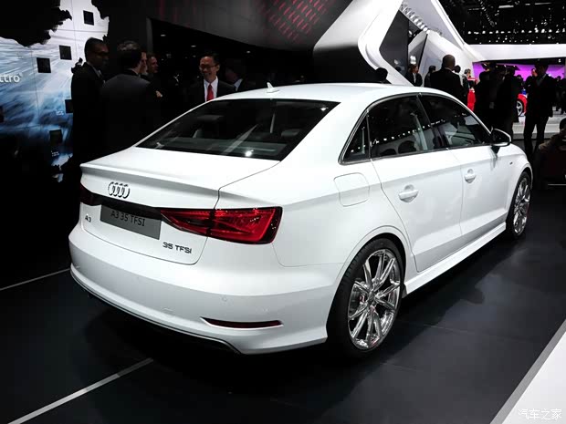 奥迪奥迪(进口)奥迪A32014款 三厢 35 TFSI 奥迪奥迪(进口)奥迪A32014款 三厢 35 TFSI