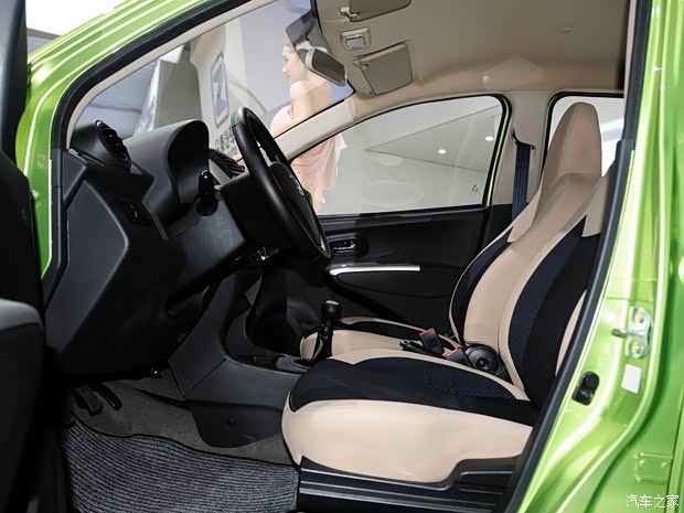 眾泰眾泰汽車眾泰Z1002013款 基本型 眾泰眾泰汽車眾泰Z1002013款 基本型
