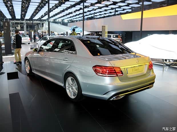 奔驰北京奔驰奔驰E级2014款 E400L 时尚型 奔驰北京奔驰奔驰E级2014款 E400L 时尚型