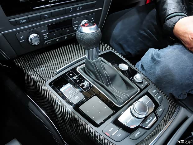 奥迪奥迪RS奥迪RS 72014款 RS 7 Sportback 奥迪奥迪RS奥迪RS 72014款 RS 7 Sportback