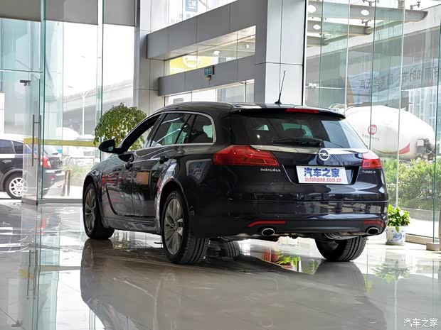 歐寶歐寶英速亞2013款 2.0T 四驅(qū)運動型 歐寶歐寶英速亞2013款 2.0T 四驅(qū)運動型