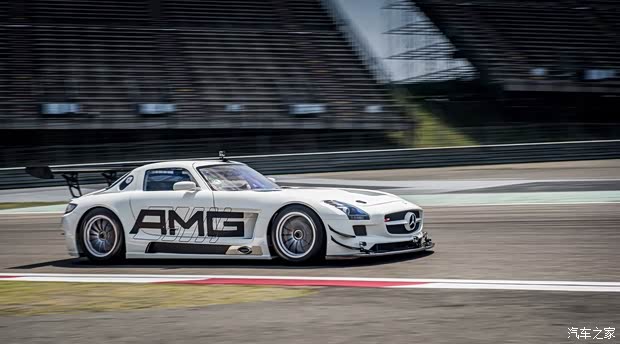 奔驰奔驰AMG奔驰SLS级AMG2013款 SLS AMG 45周年中国限量版