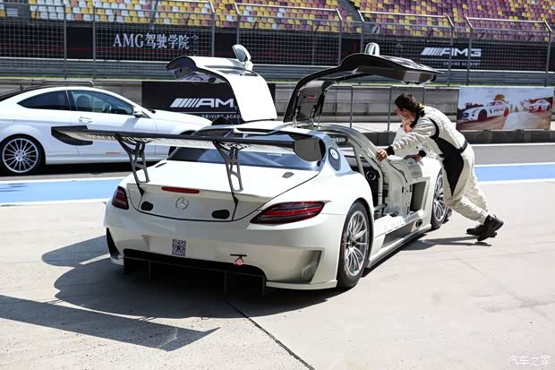 奔驰奔驰AMG奔驰SLS级AMG2013款 SLS AMG 45周年中国限量版