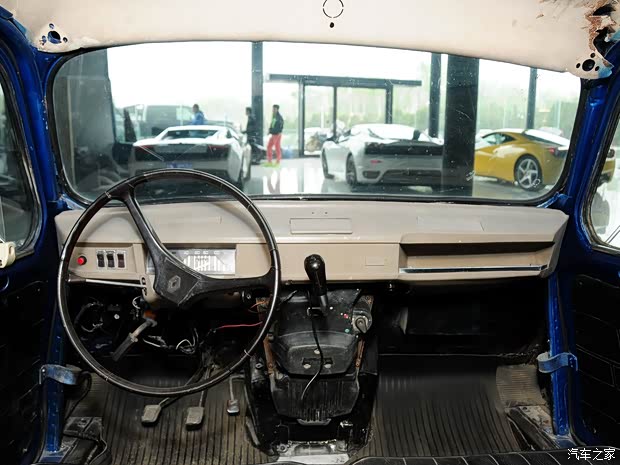 雷諾(進(jìn)口) 雷諾4 Luxe 1975款 基本型