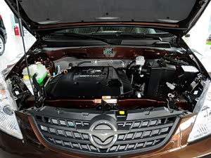 ������ʿ 2013�� 2.0L �ֶ����о�Ӣ��
