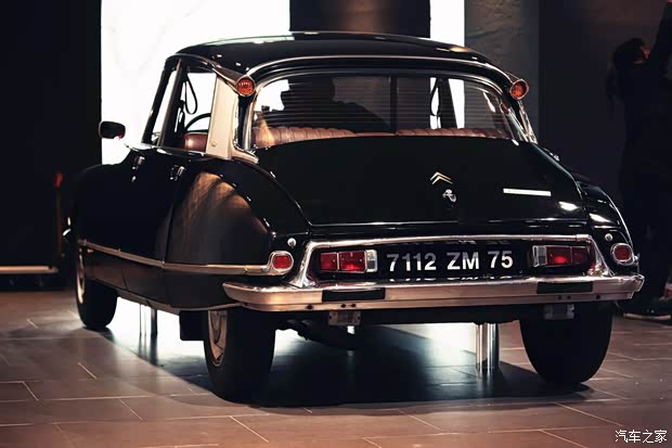 DS雪铁龙(进口)DS231973款 基本型 DS雪铁龙(进口)DS231973款 基本型