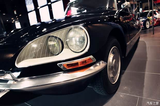 DS雪铁龙(进口)DS231973款 基本型 DS雪铁龙(进口)DS231973款 基本型