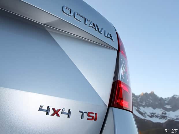 斯柯达斯柯达(进口)明锐(海外)2014款 Combi 四驱 斯柯达斯柯达(进口)明锐(海外)2014款 Combi 四驱