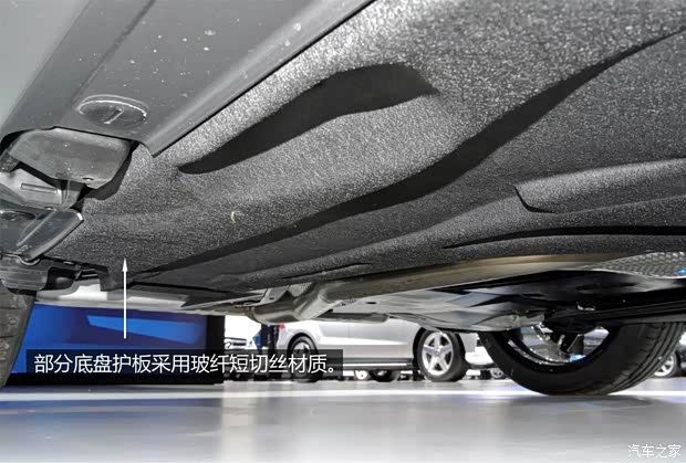 奔驰奔驰(进口)奔驰A级2013款 A260 运动型 奔驰奔驰(进口)奔驰A级2013款 A260 运动型