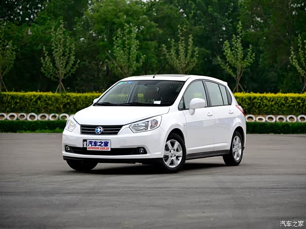 启辰东风日产启辰R502013款 1.6L 手动豪华版 启辰东风日产启辰R502013款 1.6L 手动豪华版