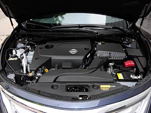 ���� 2013�� 2.5L XL-NAVI������