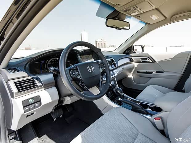 本田本田(进口)雅阁(海外)2013款 PHEV 本田本田(进口)雅阁(海外)2013款 PHEV