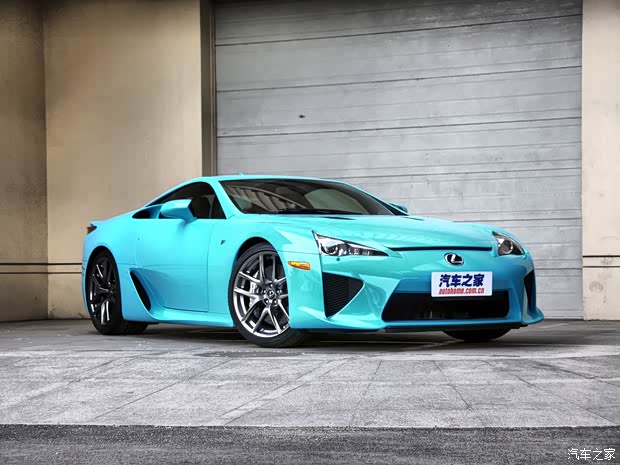 雷克薩斯雷克薩斯雷克薩斯LFA2012款 基本型