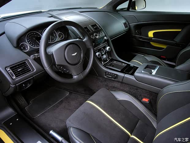 阿斯顿·马丁阿斯顿·马丁V12 Vantage2014款 6.0 S 阿斯顿·马丁阿斯顿·马丁V12 Vantage2014款 6.0 S