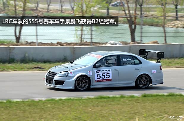 大眾一汽-大眾速騰2007款 1.8T 手動舒適型 大眾一汽-大眾速騰2007款 1.8T 手動舒適型