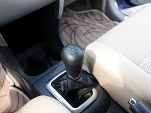 利亚纳2012款 两厢 1.4VVT 手动舒适型