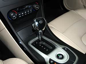 ��D70 2013�� 2.0T ��Ӣ��