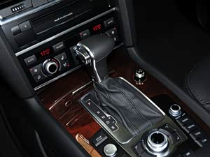 �µ�Q7 2014�� 35 TFSI �˶���