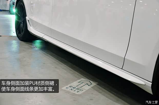 奥迪一汽-大众奥迪奥迪A4L2013款 35 TFSI 自动标准型