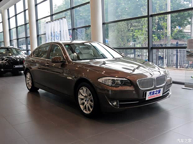 宝马华晨宝马宝马5系2013款 535Li 卓乐版 宝马华晨宝马宝马5系2013款 535Li 卓乐版