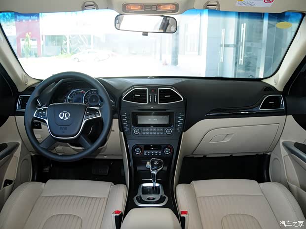 北京汽车 绅宝D70 2013款 2.0T 舒适版 北京汽车 绅宝D70 2013款 2.0T 舒适版