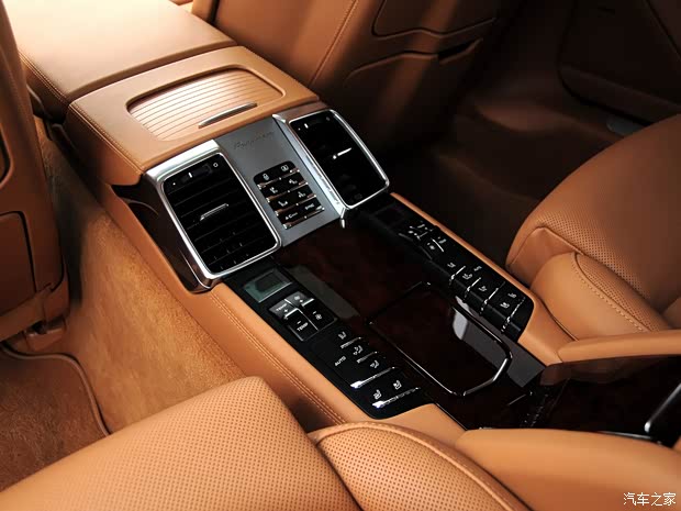 保时捷保时捷Panamera2014款 Panamera Turbo 4.8T