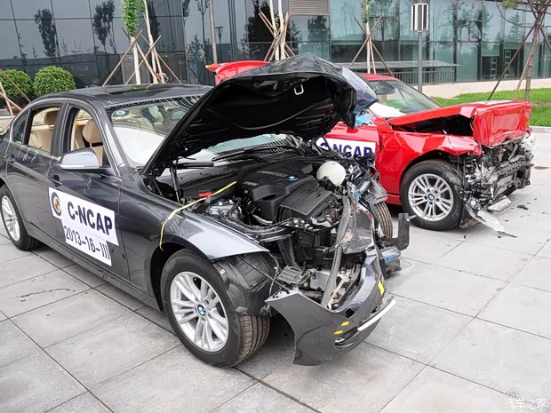 宝马华晨宝马宝马3系2013款 320i 时尚型 宝马华晨宝马宝马3系2013款 320i 时尚型