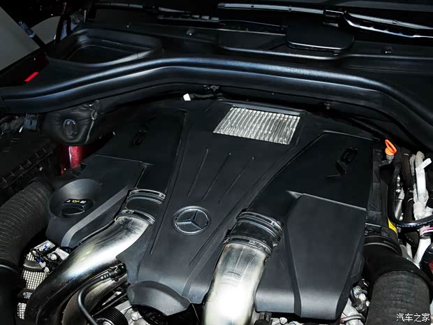 奔驰奔驰(进口)奔驰GL级2013款 GL500 4MATIC 奔驰奔驰(进口)奔驰GL级2013款 GL500 4MATIC