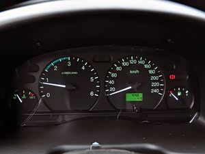 ͼΪ����ȫ˳2009�� 2.8T���Ͷ๦���Ͷ����ж�JX493ZLQ3 �����ο�