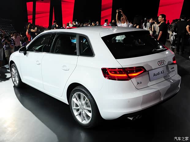 奧迪一汽-大眾奧迪奧迪A32014款 Sportback 35 TFSI 豪華型