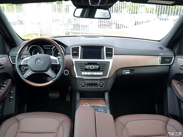 奔驰奔驰(进口)奔驰GL级2013款 GL500 4MATIC 奔驰奔驰(进口)奔驰GL级2013款 GL500 4MATIC