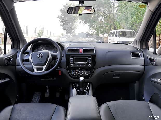 风行东风风行景逸2014款 XL 1.5L 手动豪华型 国IV 风行东风风行景逸2014款 XL 1.5L 手动豪华型 国IV