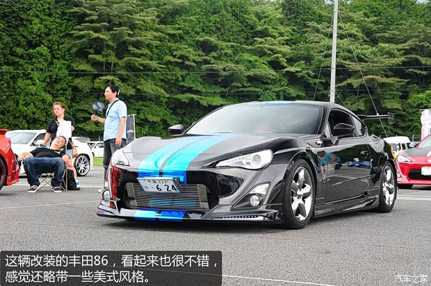 丰田丰田(进口)丰田862013款 2.0L 手动豪华型