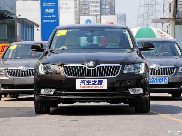 斯柯達(dá)上海大眾斯柯達(dá)速派2013款 1.8TSI 自動雅仕版 斯柯達(dá)上海大眾斯柯達(dá)速派2013款 1.8TSI 自動雅仕版