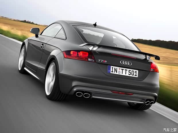 奥迪奥迪(进口)奥迪TTS2013款 TTS Coupe 2.0TFSI quattro competition 奥迪奥迪(进口)奥迪TTS2013款 TTS Coupe 2.0TFSI quattro competition