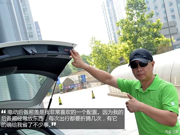 奔驰奔驰(进口)奔驰C级(进口)2011款 C200 时尚旅行版