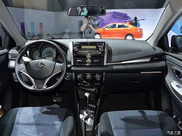 丰田一汽丰田威驰2014款 1.5L 自动智尚版