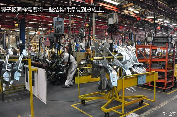 雪铁龙东风雪铁龙世嘉2013款 三厢 2.0L 自动品悦型 雪铁龙东风雪铁龙世嘉2013款 三厢 2.0L 自动品悦型